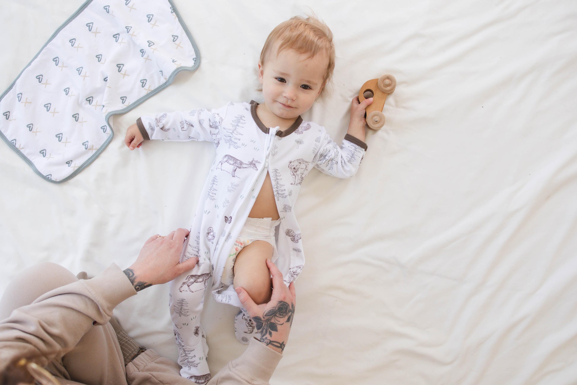 Woodland Sketch Newborn Essentials Bundle - CARLOMAR