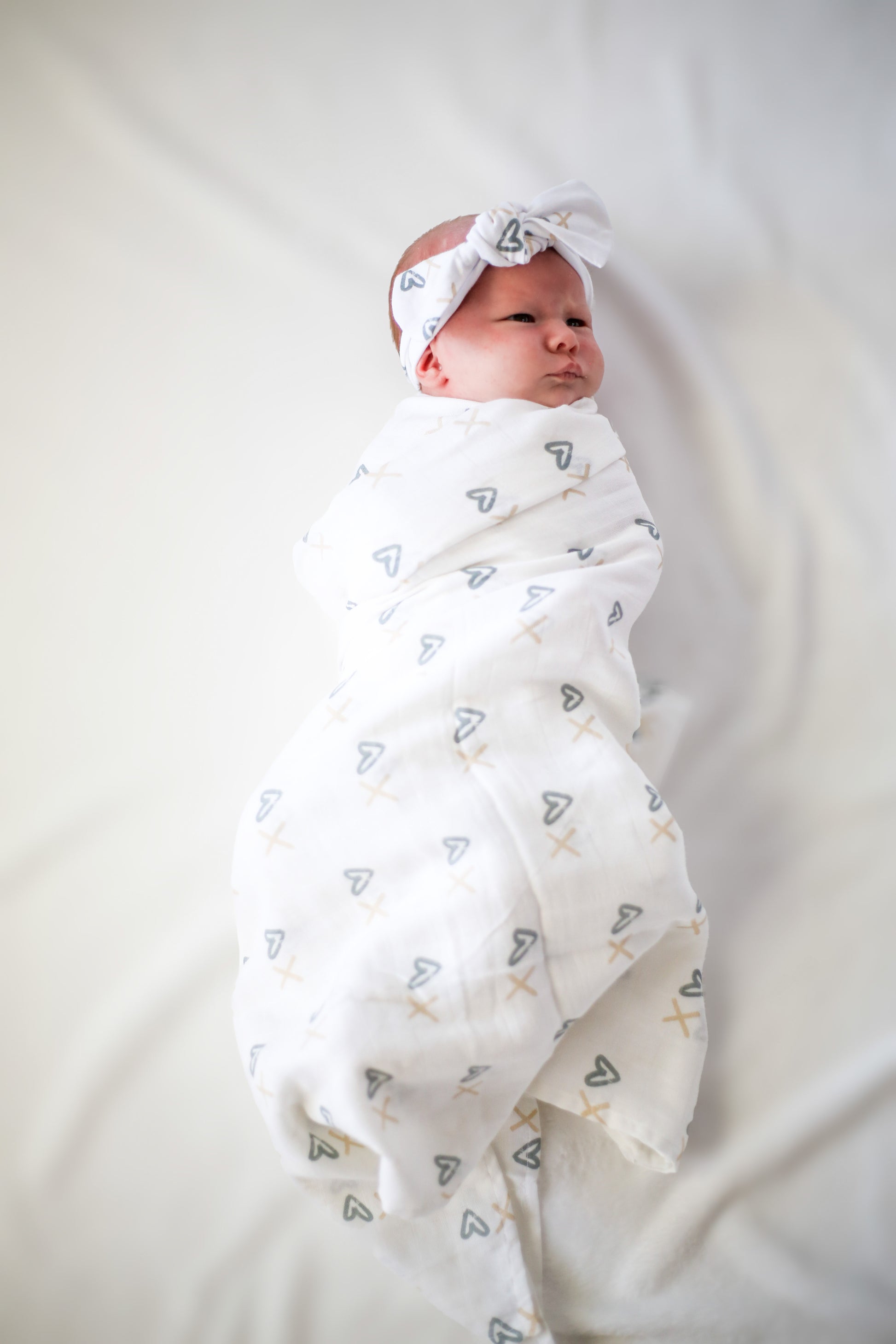 XOXO Newborn Bundle - CARLOMAR
