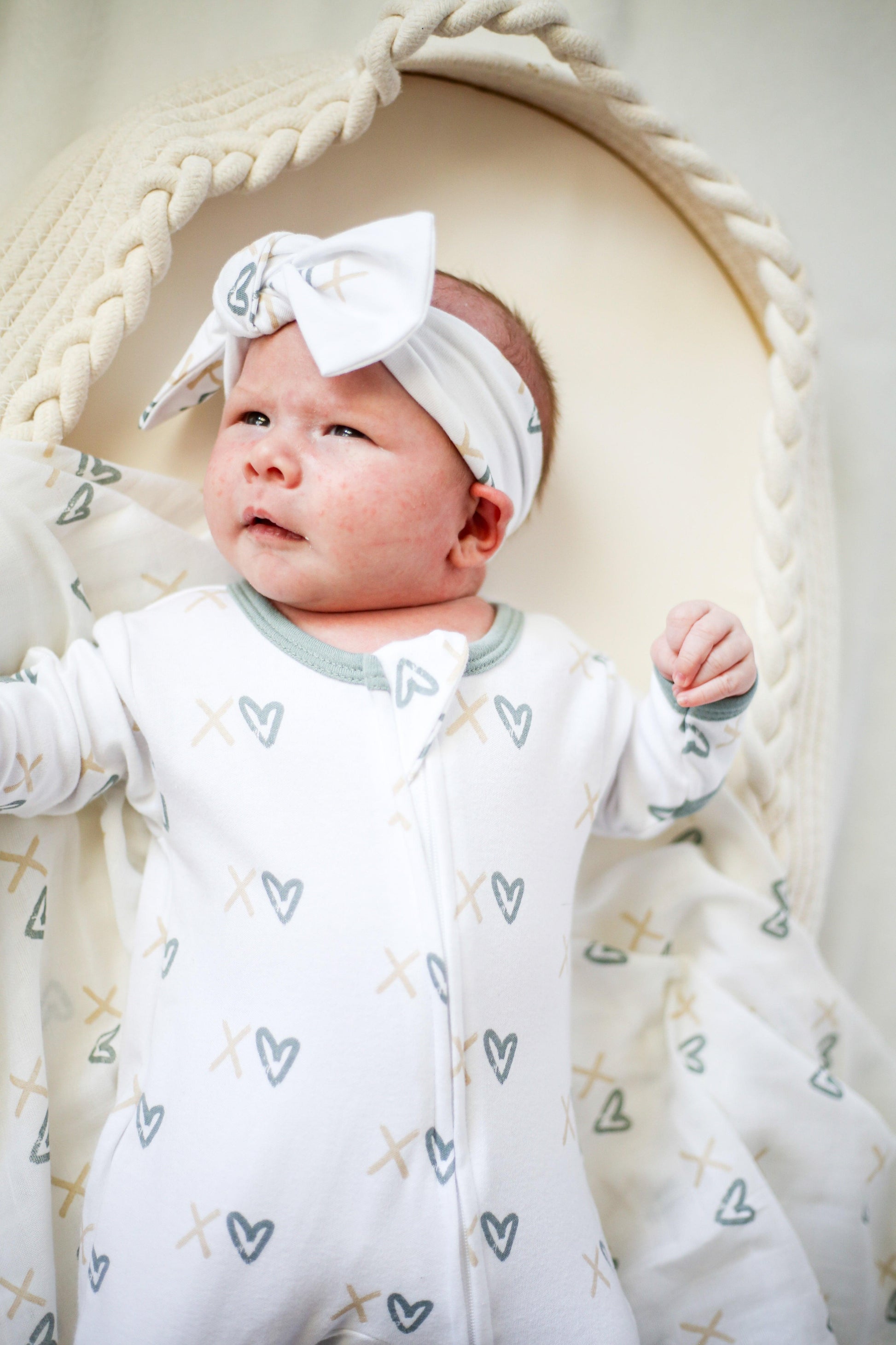 XOXO Newborn Bundle - CARLOMAR