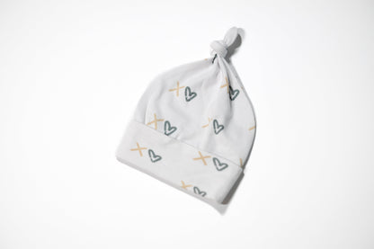 XOXO - Organic Cotton Baby Top Knot Hat - CARLOMAR